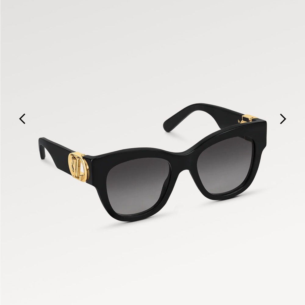 NEW Louis Vuitton Link PM Cat Eye Sunglasses Authentic